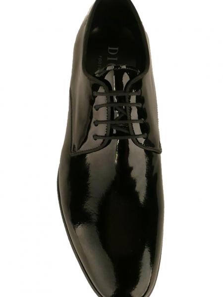 Derby vernis noir Digel