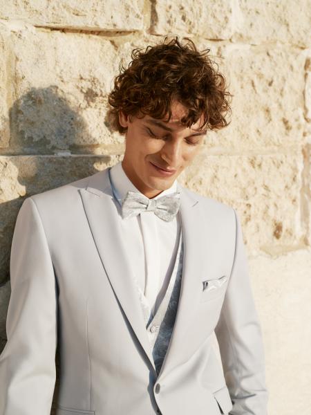 Costume de cérémonie gris perle