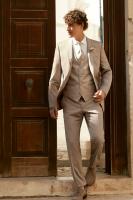 Costume de mariage couleur sable Digel ceremony